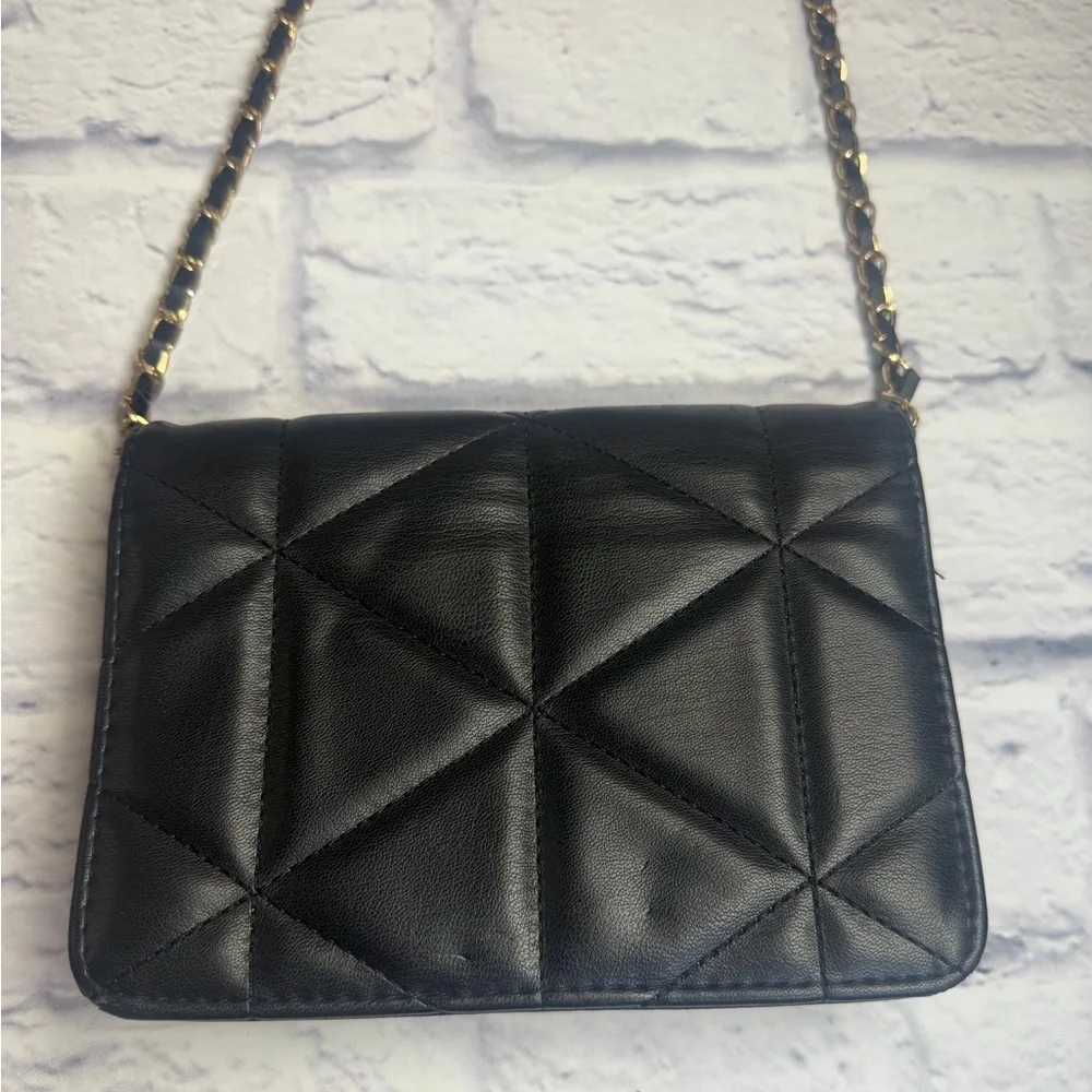 Bebe Black Quilted Crossbody Bag with Chain Strap. - Picture 8 of 9